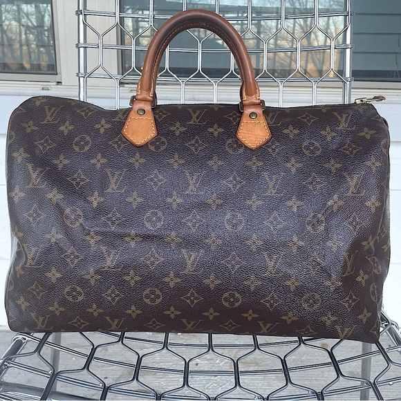 Louis Vuitton Monogram Speedy 40 ๐ผ VINTAGE โ๏ธOFFERS WELCOMEDโ๏ธ - Picture 2 of 16